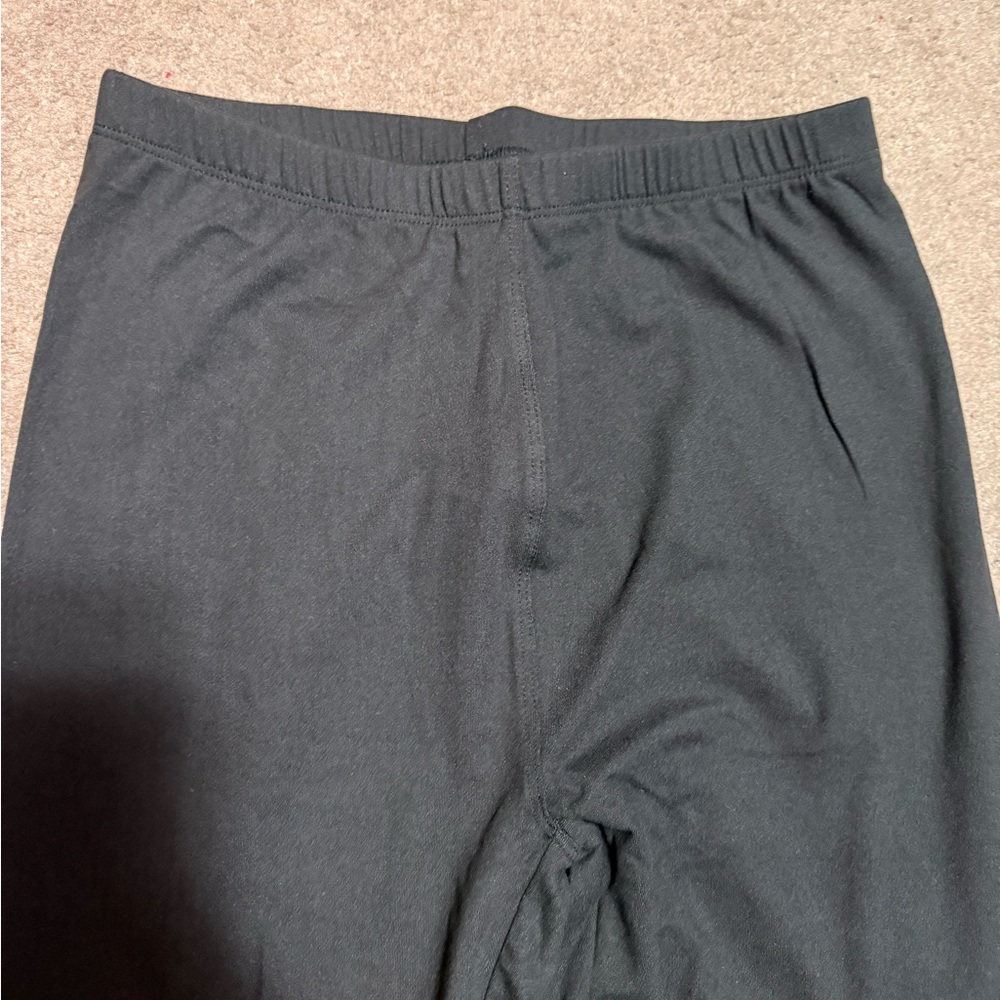 Woman’s medium black Zenana legging lot of 2 - Picture 2 of 3